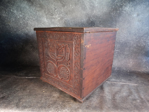 Celtic Motif Hand-Carved Box 1892 F2406