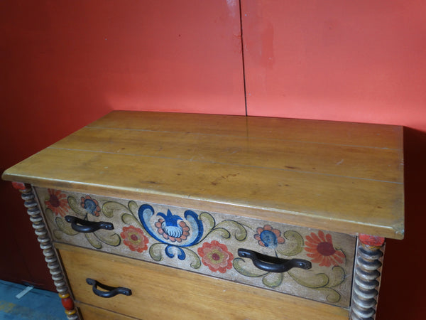 Monterey 4-Drawer Dresser in Original Light Smoky Maple Floral Decorations Crackle Finish F2417