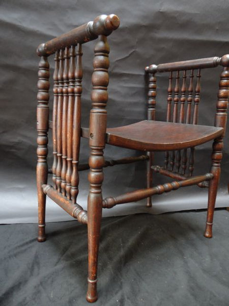 American Victorian Spindle/Bobbin Turned Wood Bench with Arms and a Bow Seat
