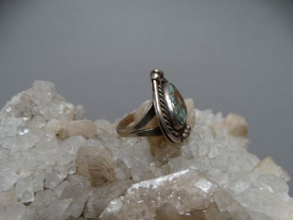 Native American Silver and Turquoise Ring Size 8
