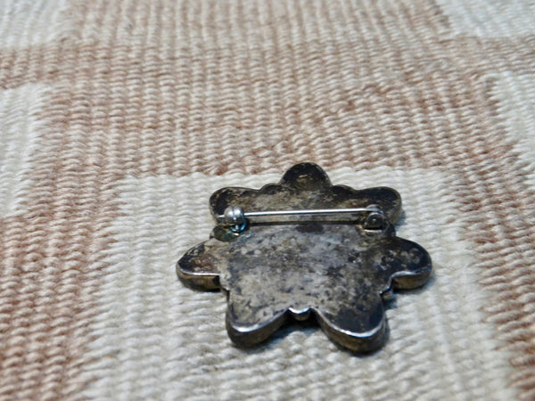 Navajo Vintage 8-stone Sunburst Pin with "Charcoal Stone" Arizona Onyx