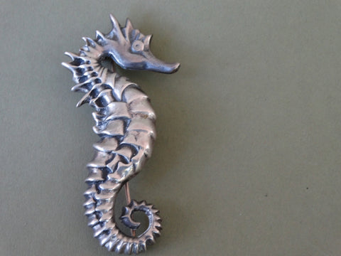 Mexican Silver Seahorse Pin J295