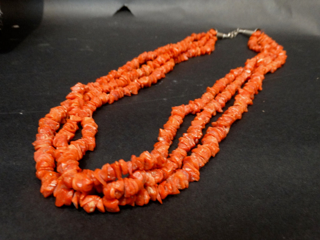 Navajo Heche Triple Strand Coral Necklace - Main Image