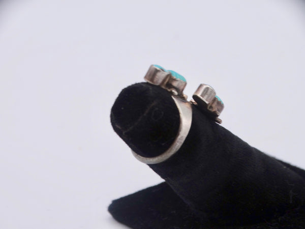 Navajo Ring - Delicately Wrapped Band Bezel Featuring a Pair of Carved Turquoise Turtles J498