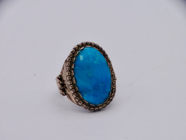 Navajo Large Oval Cabochon Turquoise Ring J505