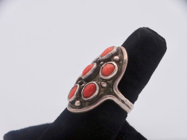 Navajo Coral 7-stone Shadowboxed Ring with Sawtooth Setting J513