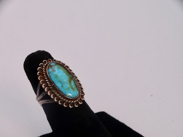 Navajo Cabochon Turquoise Ring with Silver Loop Design to Bezel J531