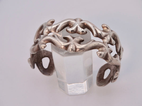 Navajo Silver Sandcast Cuff w Scroll Motif J543