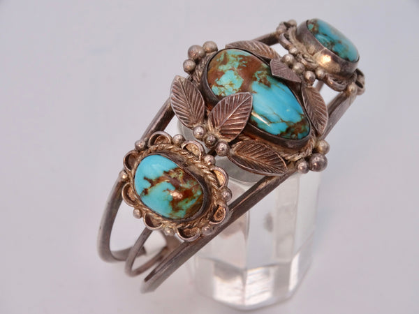 Navajo 3-Stone Silver & Turquoise Cuff, Center Stone in Leaf Setting J561