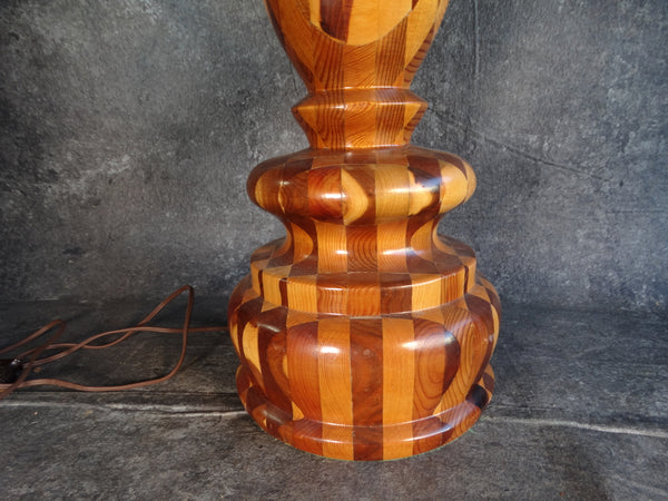 Woodcraft Folk Art Lamp circa 1940s L738