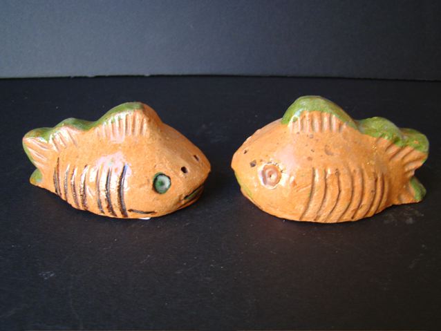 Very Unusual Pair: Ceramic Fishing Reel & Fish Salt & Pepper Shakers