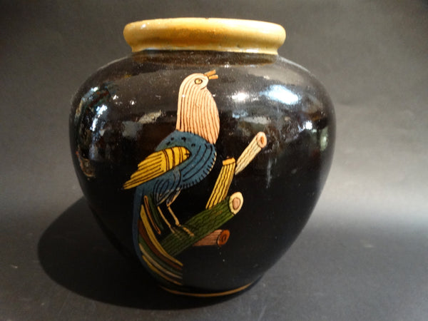 Tlaquepaque Black Vase with Parrots
