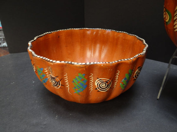 Mexican Tlaquepaque Scalloped Edged Stacking Bowls