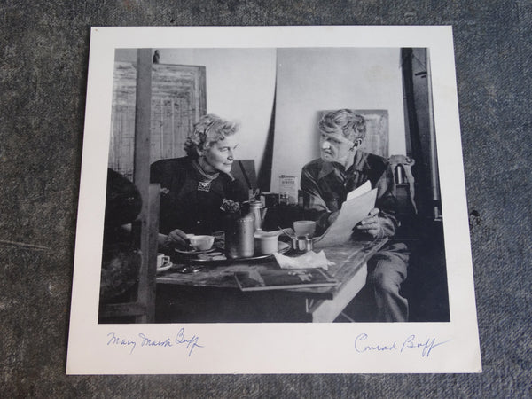 Photo Portrait of Mary and Conrad Buff in Their Studio 1930s - Signed P2928
