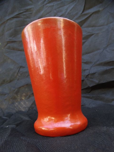 Catalina Toyon Red Vase